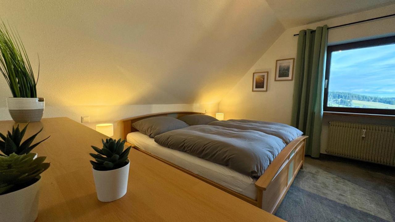 Appartement met 1 slaapkamer, balkon en uitzicht op de bergen.
