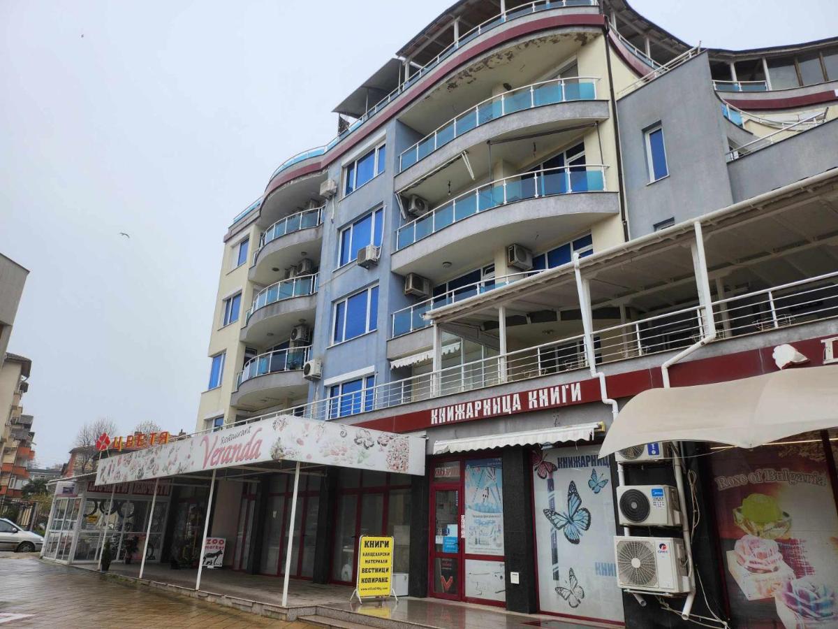 Апартамент на център Приморско - Bed and Breakfast Primorsko