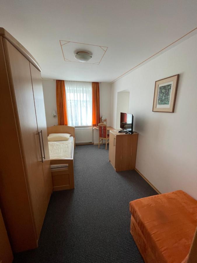 Einzelzimmer mit Bad