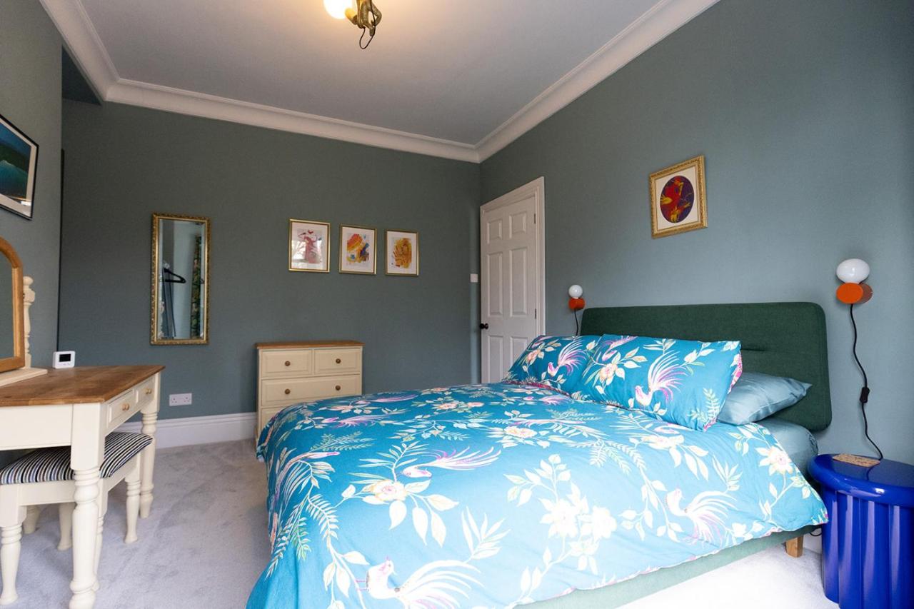 CLIFTON BANK - Characterful & Cosy Home in Buxton, Peak District - B&B