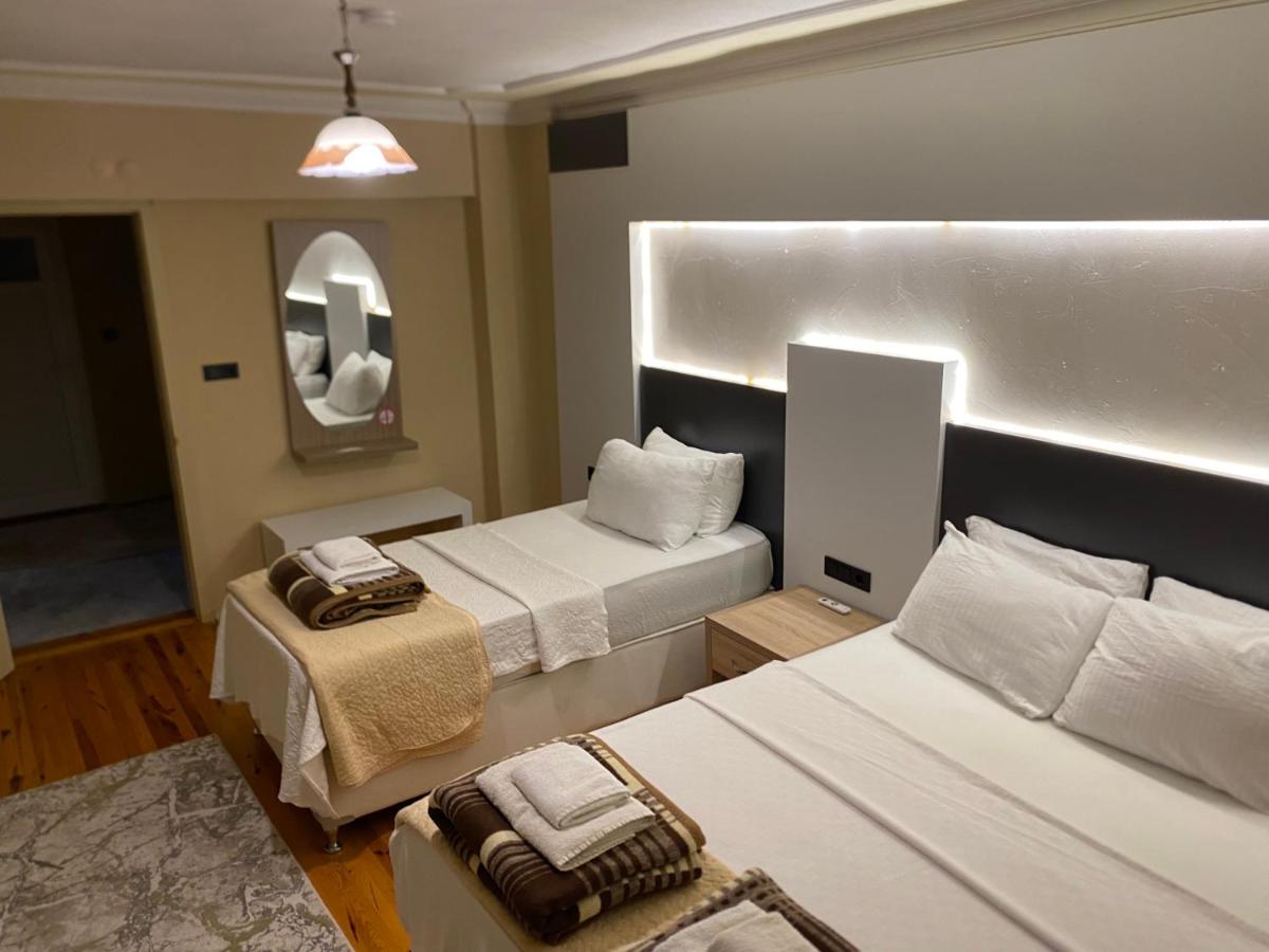 Three-Bedroom Apartment with Balcony