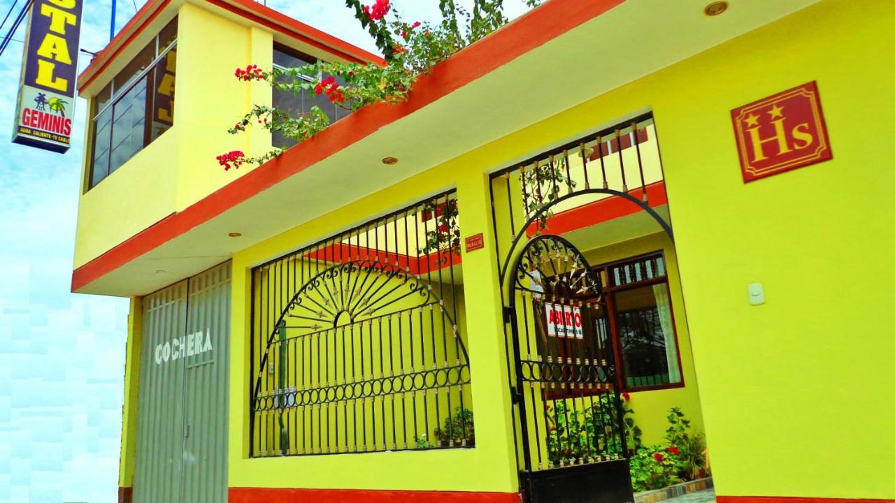 Hostal Geminis - B&B