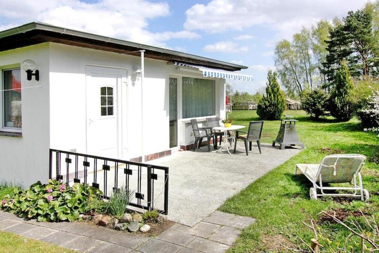 Gemuetlicher Bungalow in Freest - B&B