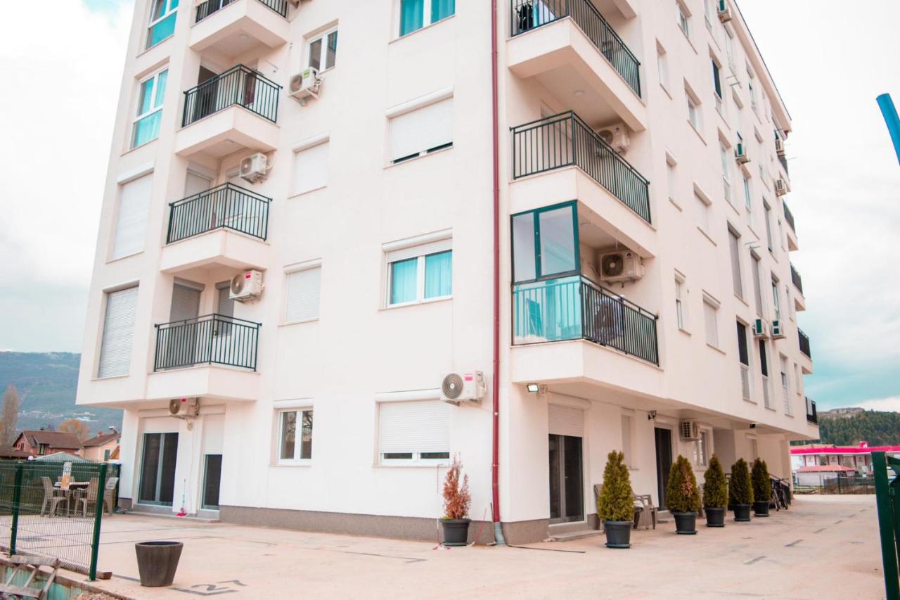 MIST Apartments Ohrid - Chambres d’hôtes