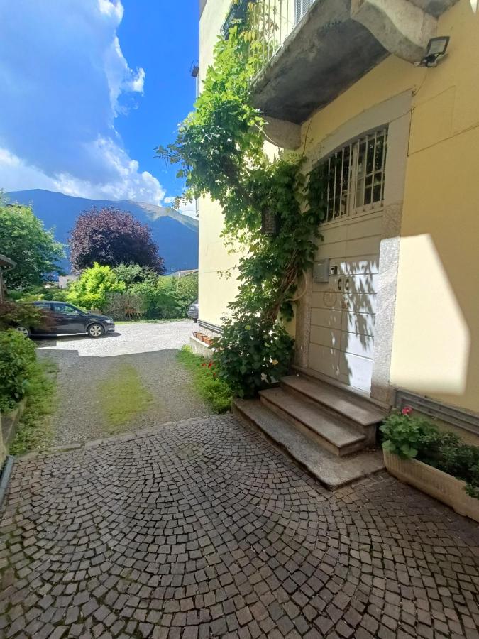 WelcomeHome FamilyApartment up to 4 adults and 1 child - Bed and Breakfast