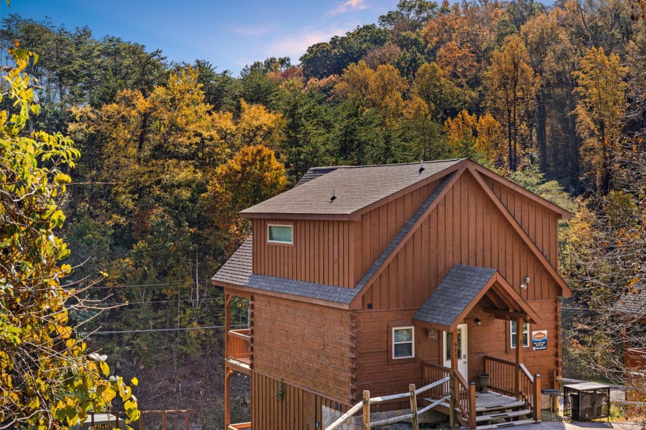 Couples Refuge by Ghosal Luxury Lodging - Ferienwohnung Pigeon Forge