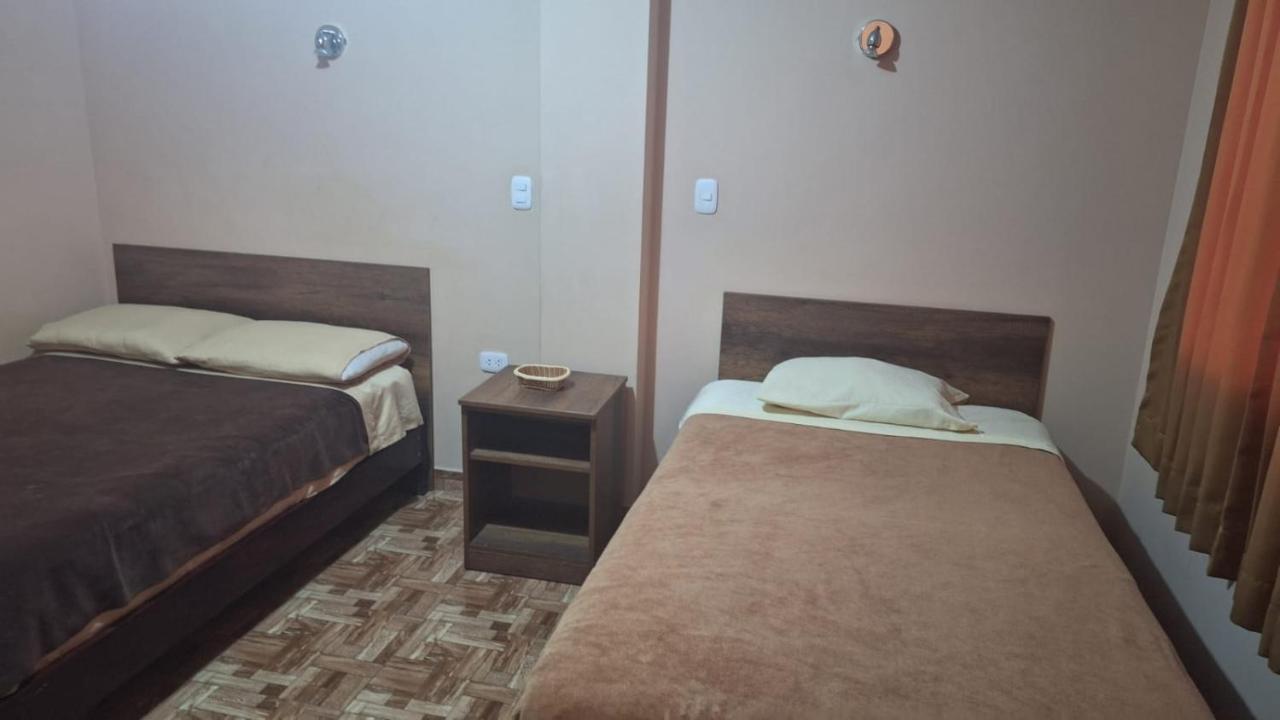 Familienzimmer mit Doppelbett