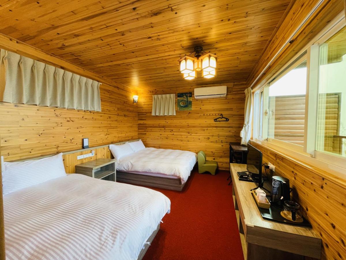 Quadruple Room with Mountain View