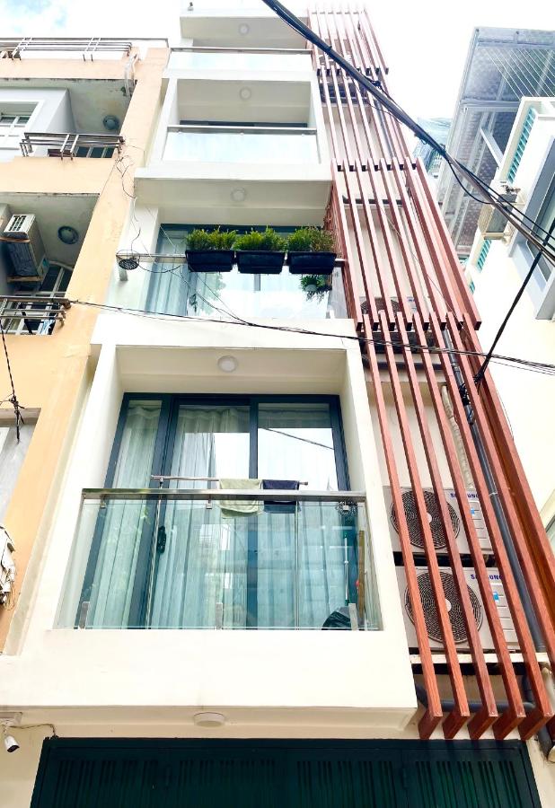 Sunny Garden Apartment - B&B