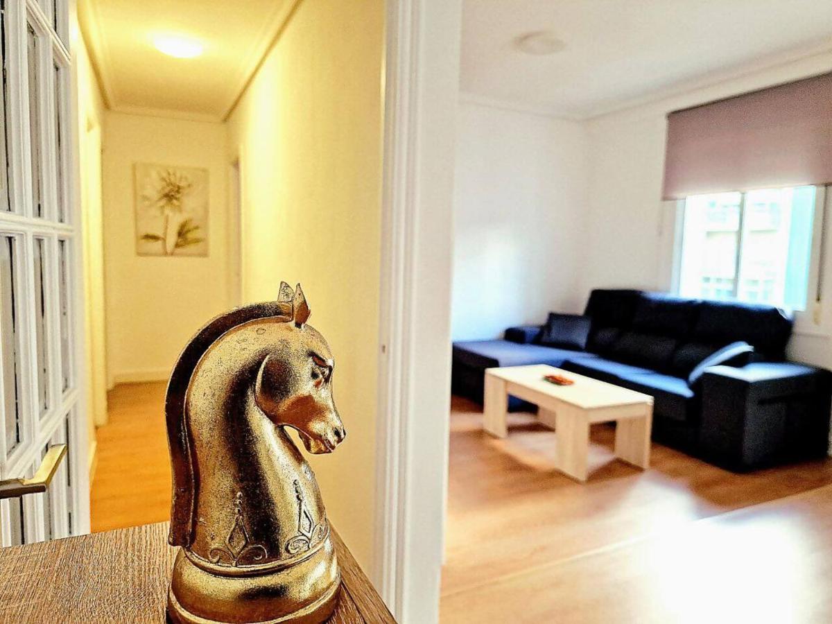 Espacioso y luminoso apartamento - B&B Ourense