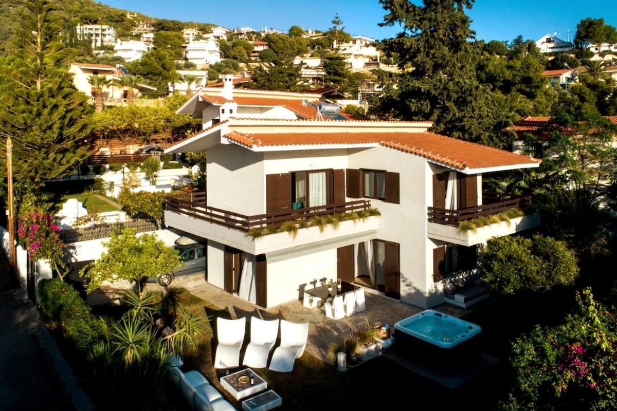 One-Bedroom Villa