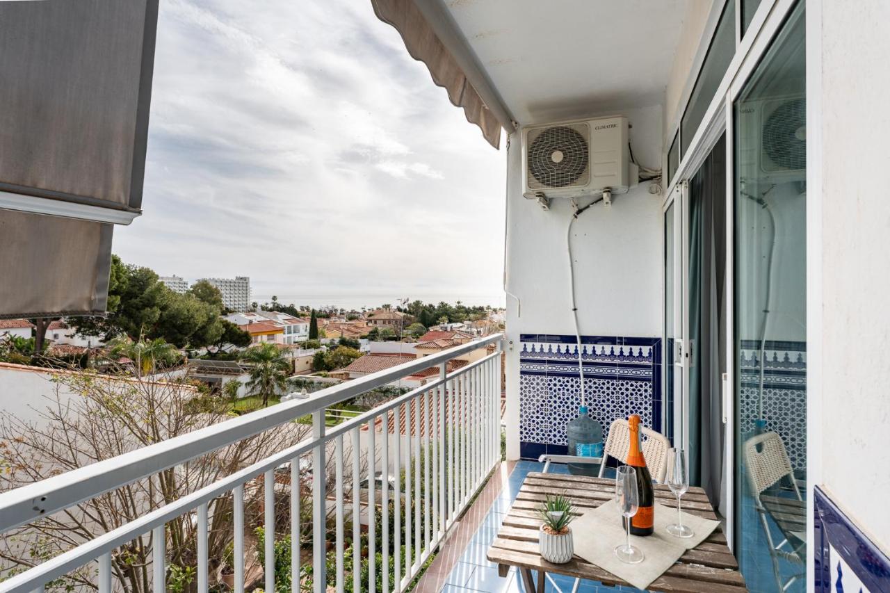 MalagaSuite Benalmadena Relax & Sun - B&B Benalmádena