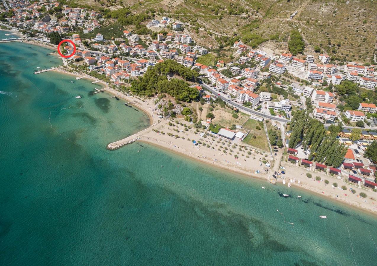 Diamond Beachfront Apartments - B&B Duće