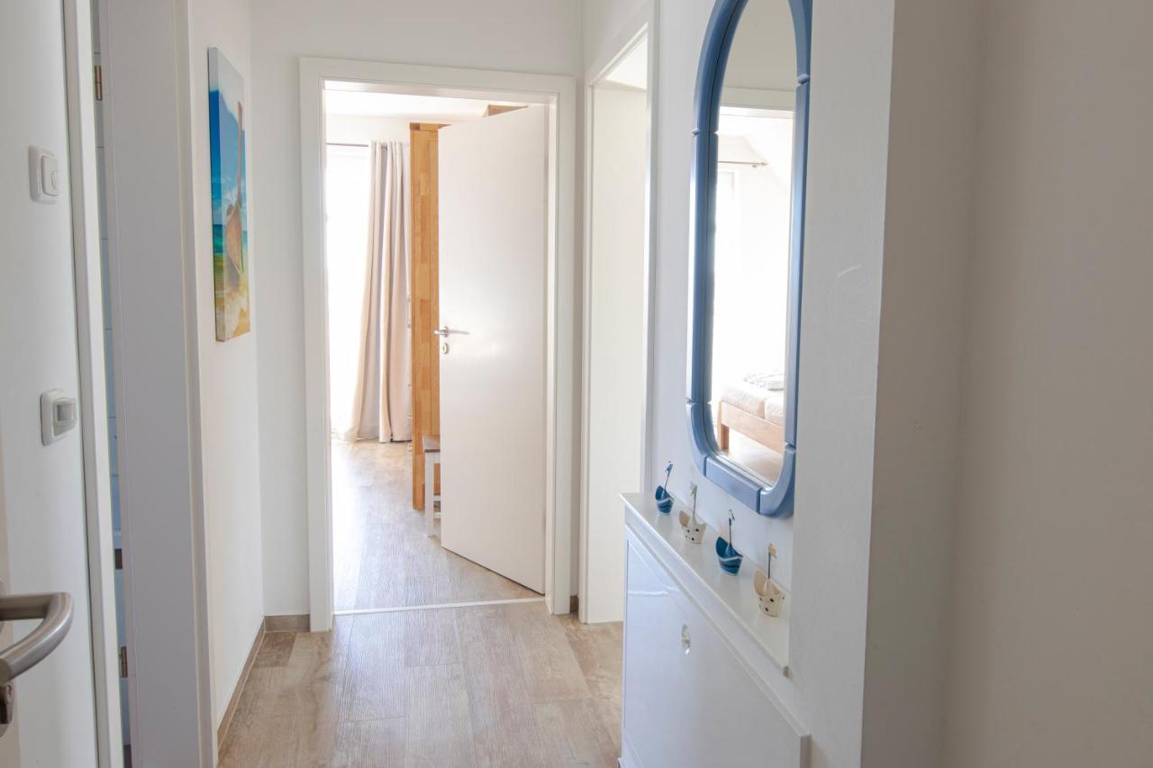 One-Bedroom Apartment with Balcony