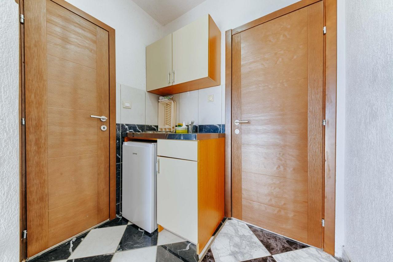 Studio with Sea View