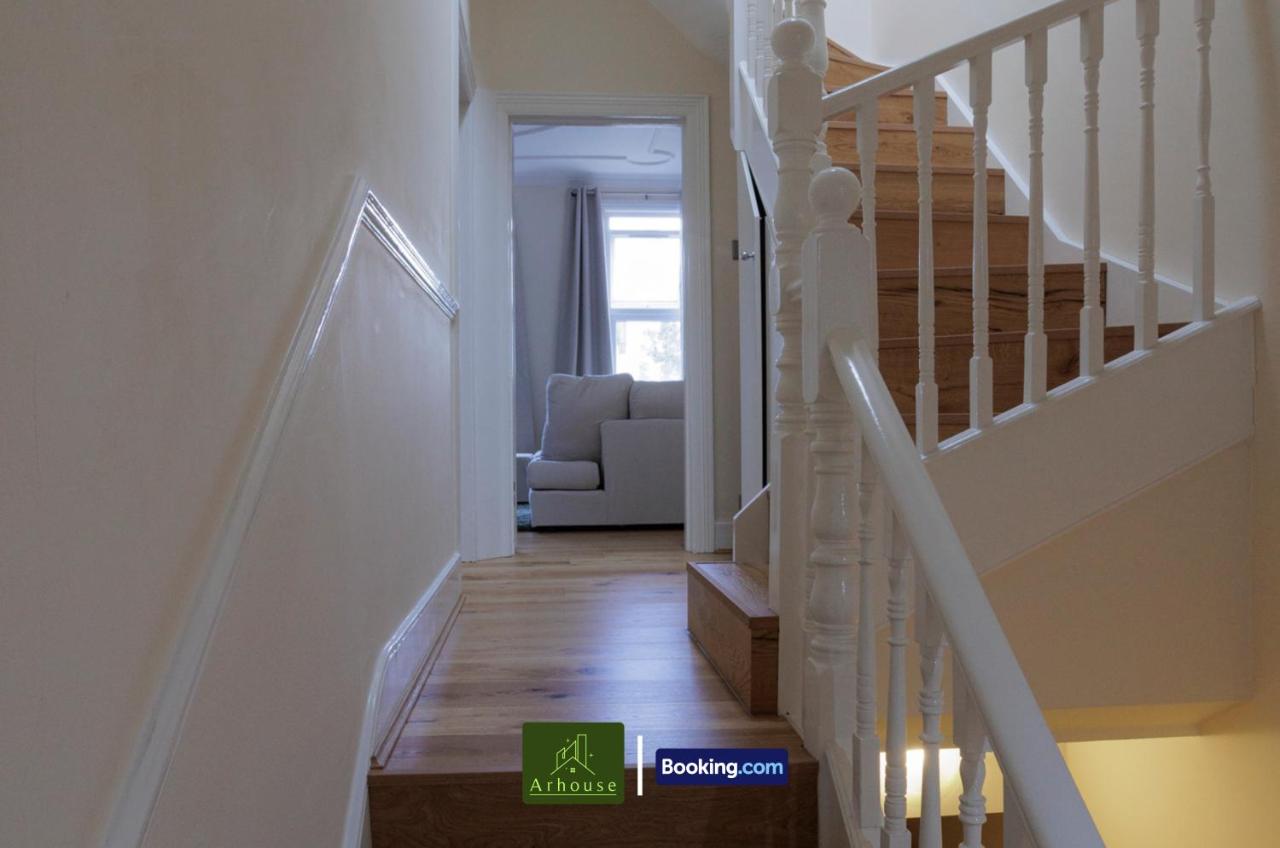 3 Bedroom Apartment By Arhouse Apartments Short Lets & Serviced Accommodation Kensal Rise With Free WiFi & Free Parking - B&B London