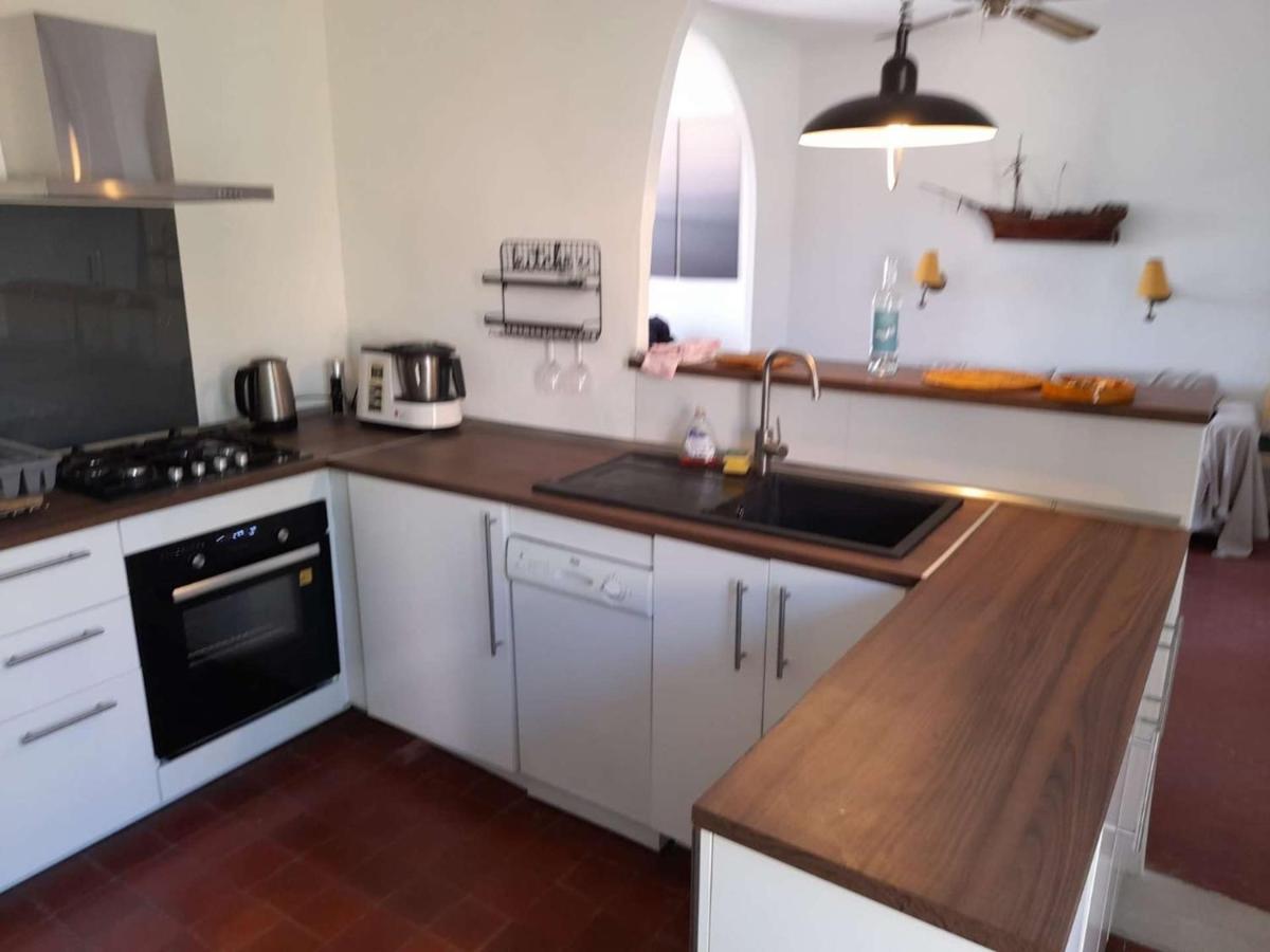 Jolie appartement lumineux de 8 couchages - B&B Porquerolles