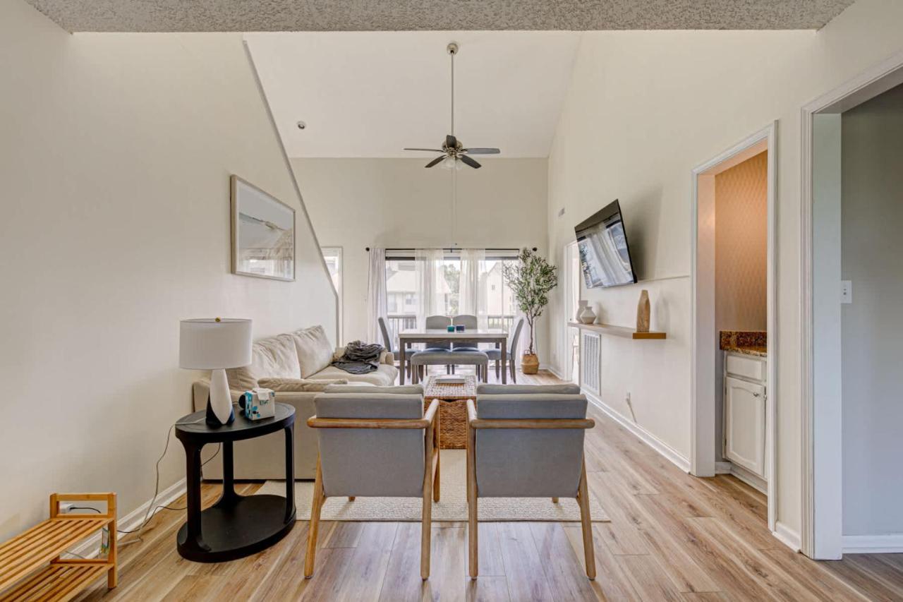 5 Min to Beach and Golf plus Pool - B&B Myrtle Beach