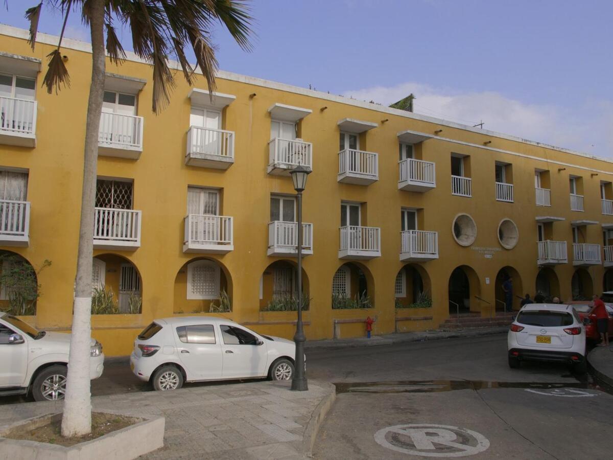 Historic Cartagena 2BR Apt - B&B Cartagena de Indias