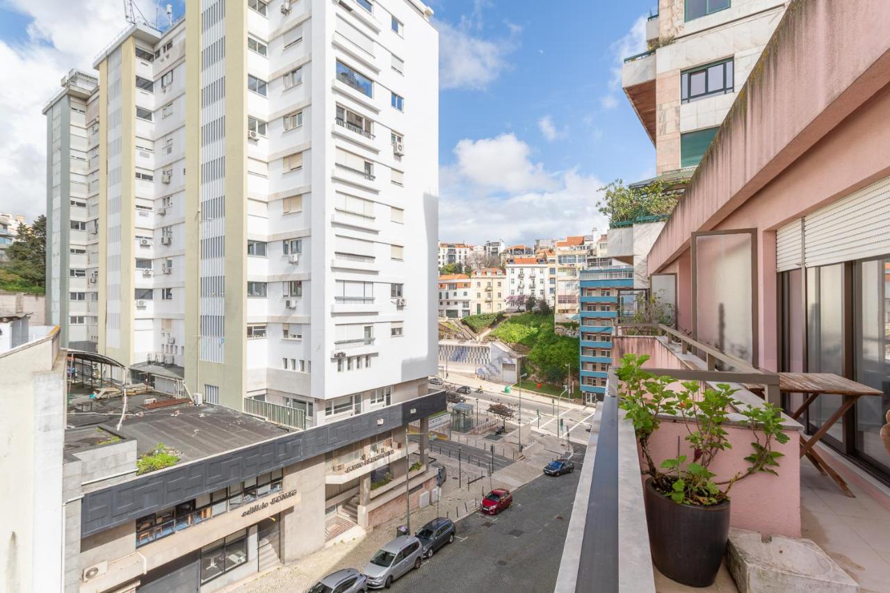 Lisbon Apartment 1 - B&B Lisbona