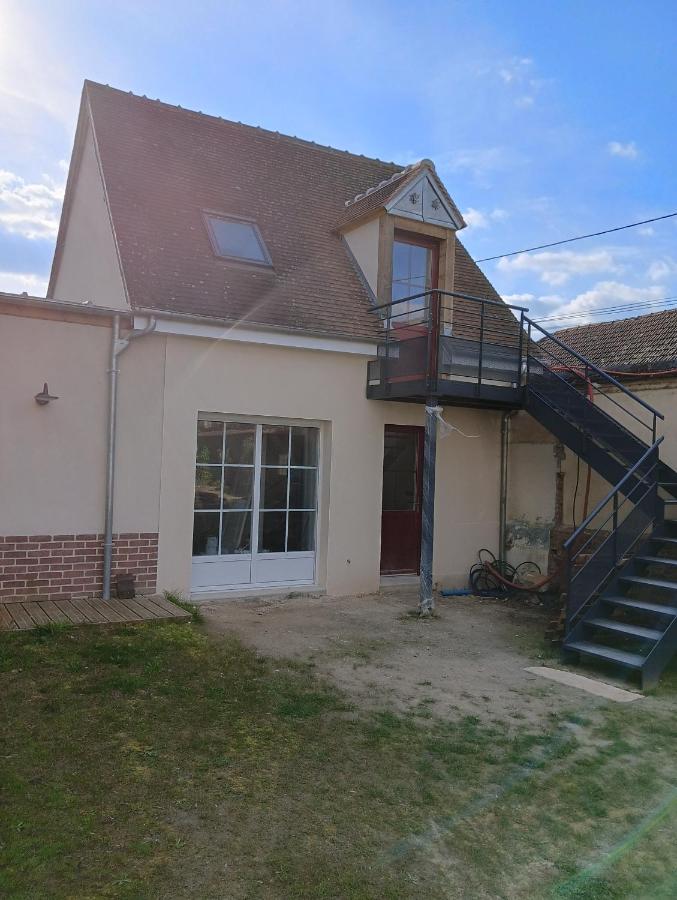 Maison partagée - Studio bas - Bed and Breakfast