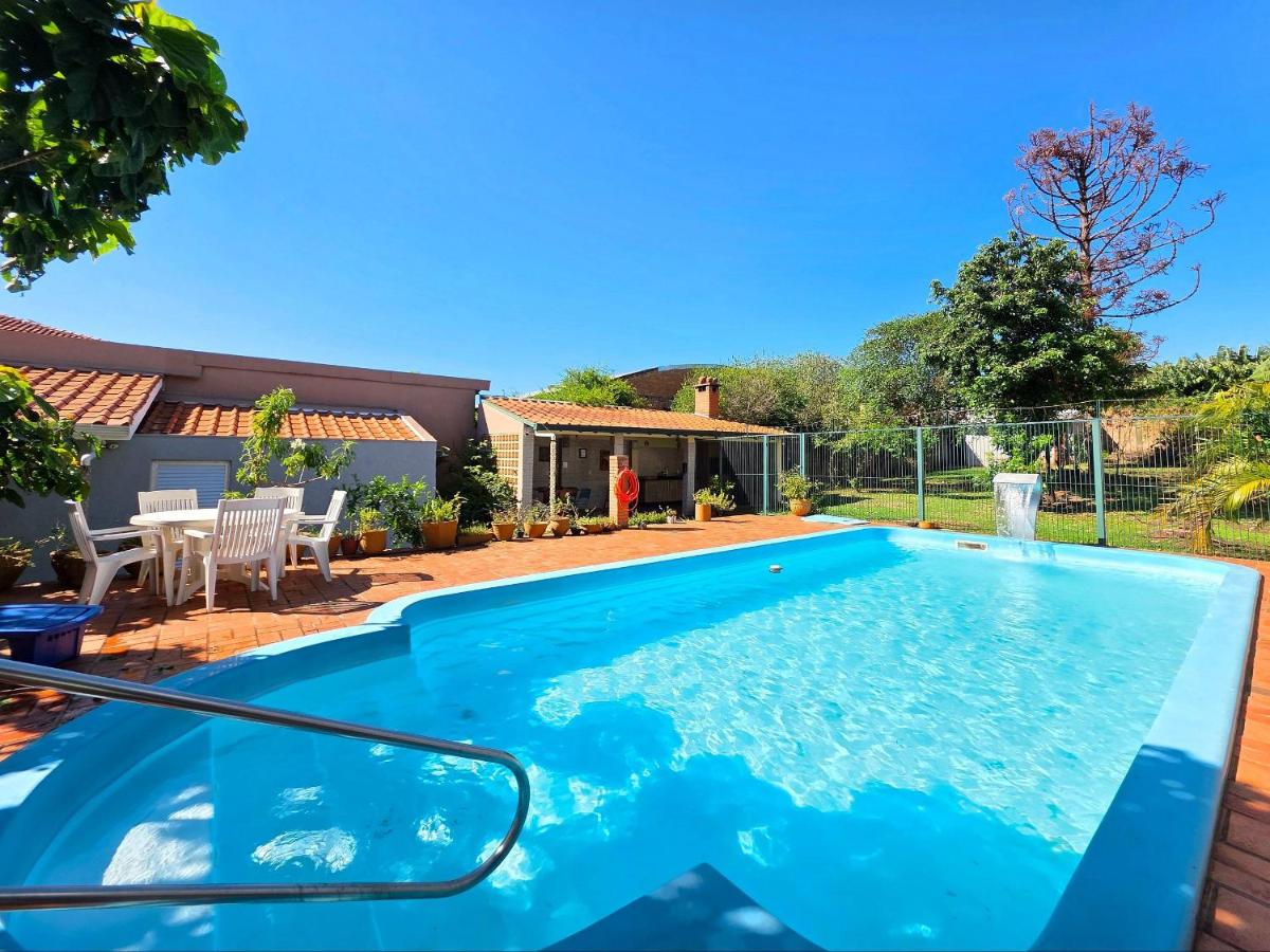Casa Ampla 5 quartos área lazer TOP lado Paraguai - B&B Foz do Iguaçu