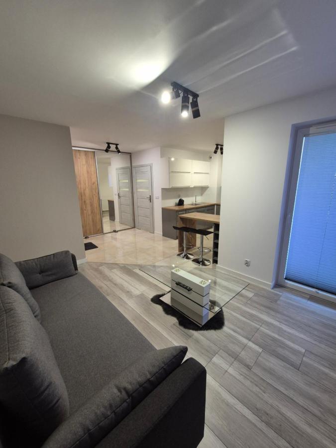 Megga Apartament z Garażem - Chambres d’hôtes