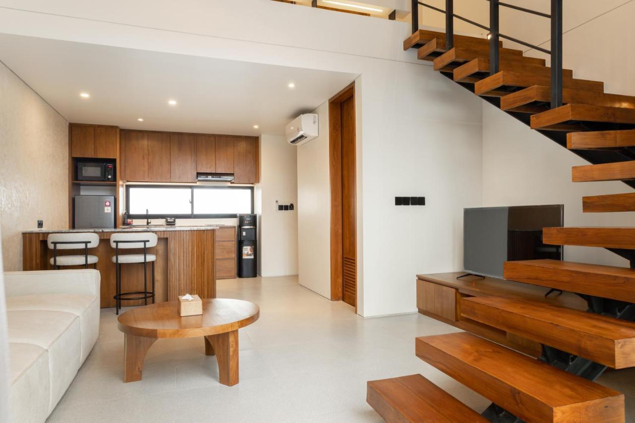 Studio with Balcony