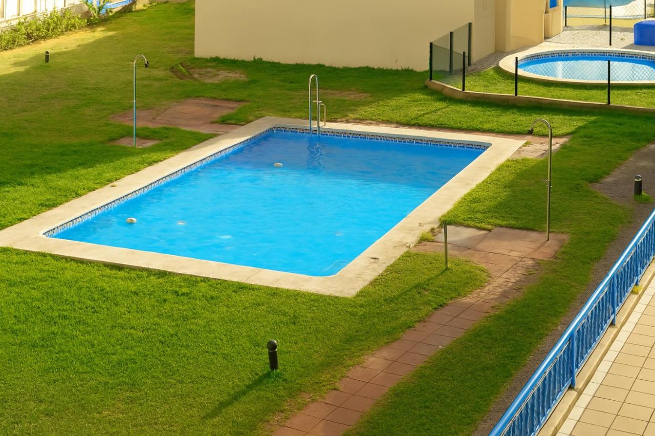 Apartamento acogedor - piscina - parking - Ferienwohnung