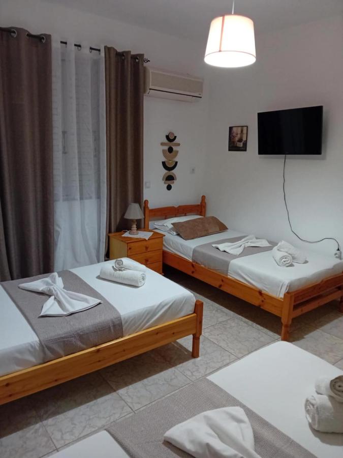 Basic Triple Room