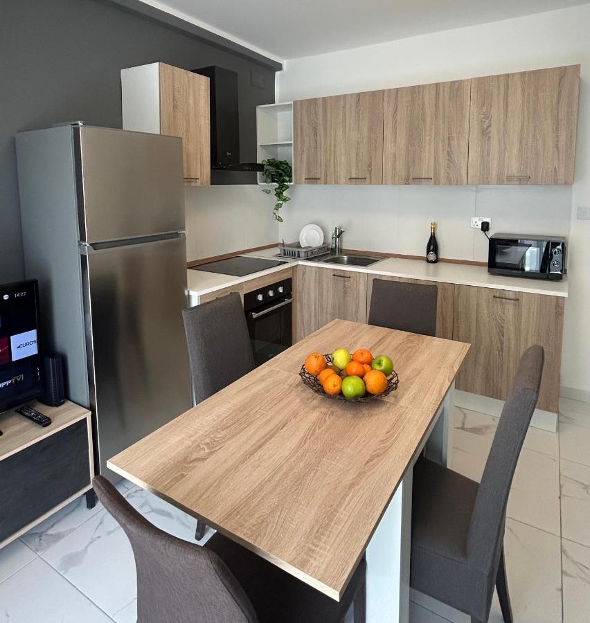 Steps to Sea - Affordable Luxury Living - Chambres d’hôtes San Pawl il-Baħar