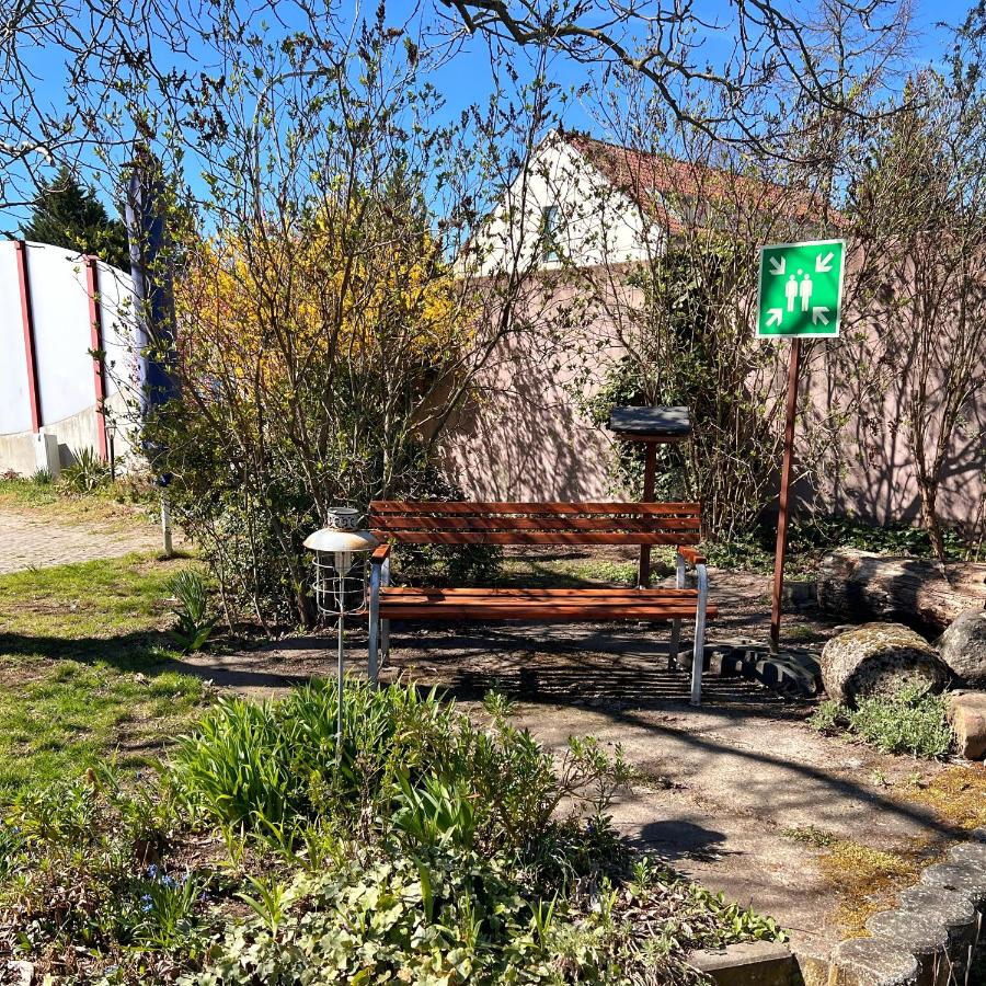 Das Jaartn - Boardinghouse Appartements & Ferienwohnung - B&B Schönefeld