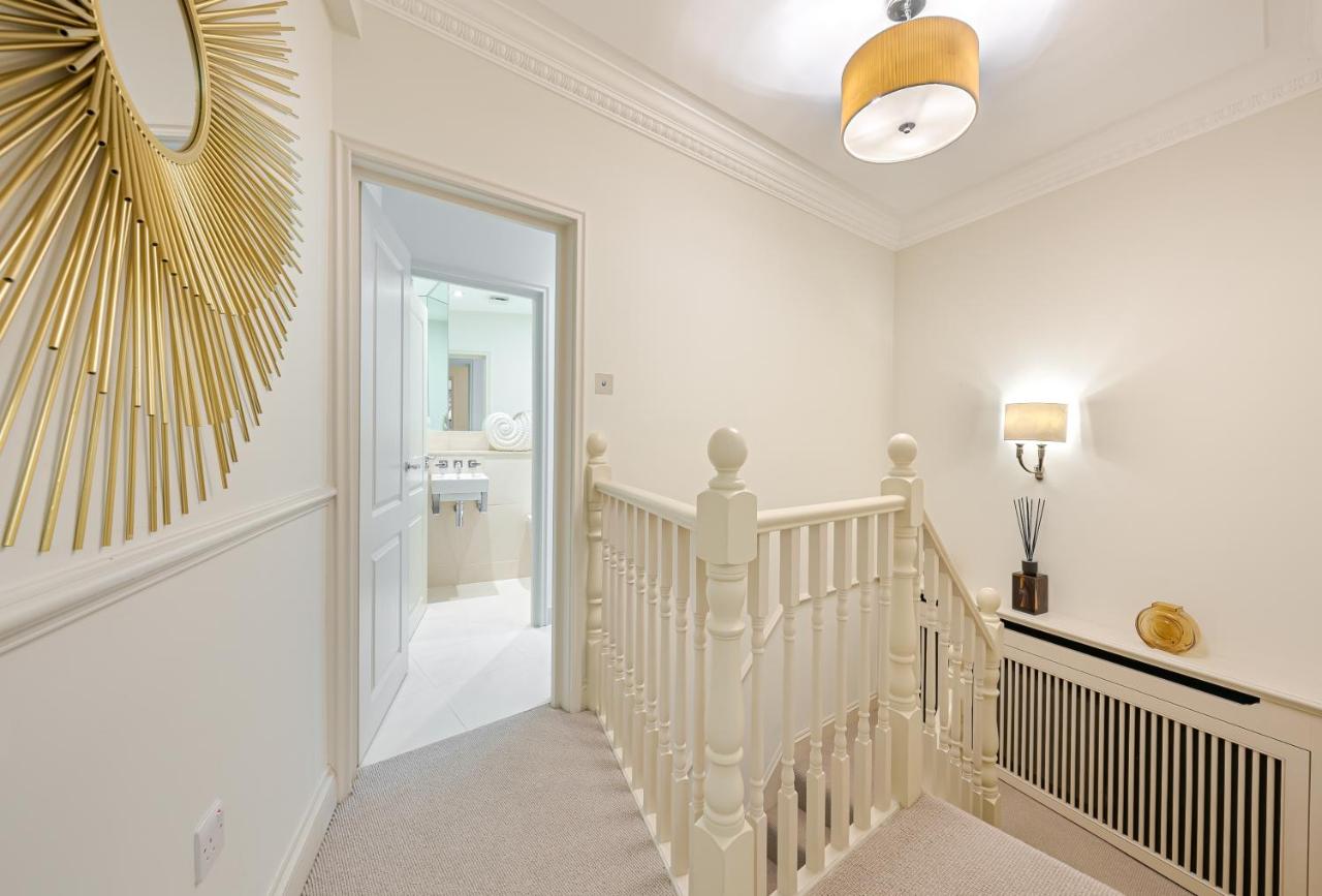 AWARD Winning - Stunning 3Bd 2Bth Belgravia Mews House - Chambres d'hôtes Londres
