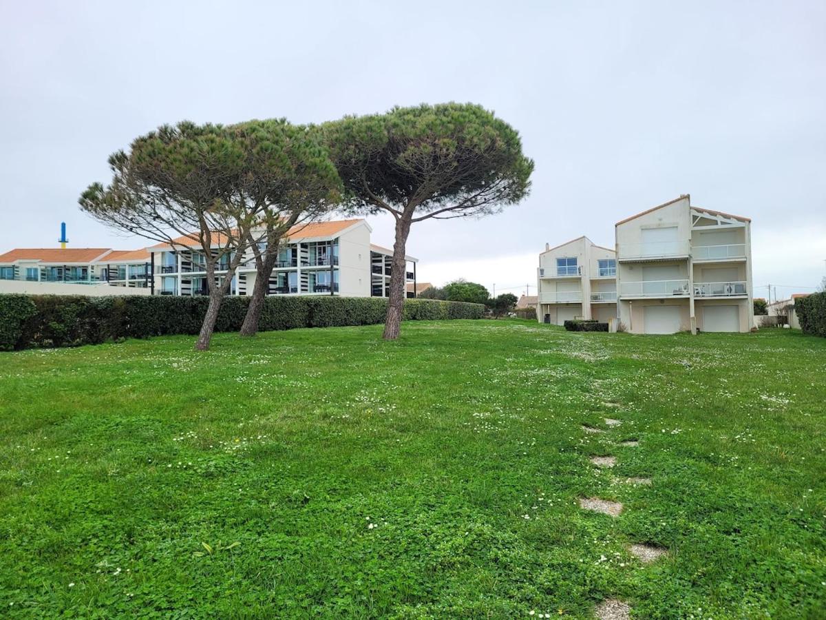 Appartement avec piscine et accès direct à la mer - Chambres d’hôtes Châtelaillon-Plage