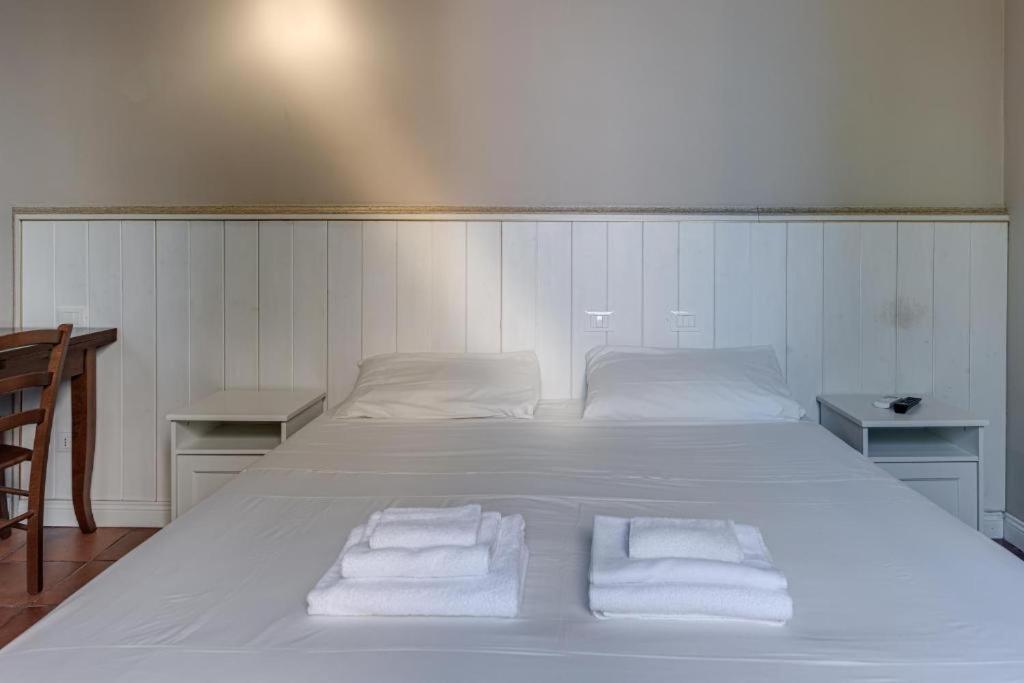 RIZZOLI HOSPITAL ROOMS AND SUITES - CENTRAL PALACE Bedinbo - B&B Bologna