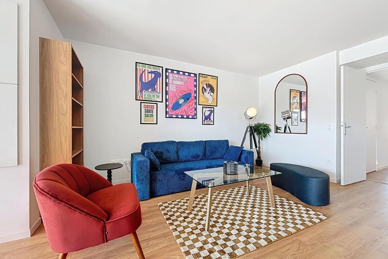 Large modern apartment with rooftop - B&B