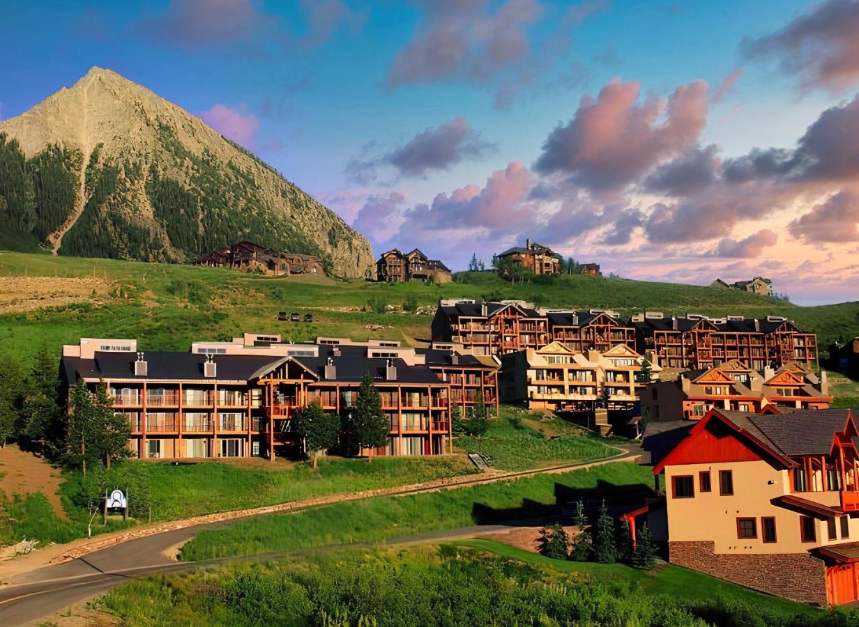 Located High Up on Mountain at Westside Trailhead - B&B