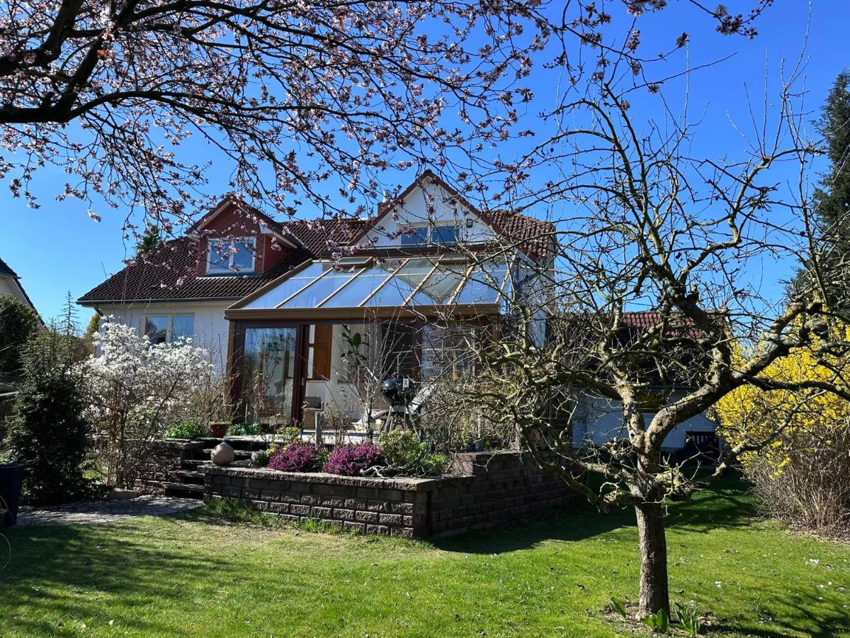 Haus Ostseesprung - Ferienhaus - gratis WLAN, Parkplatz und gem Garten - B&B Bad Doberan