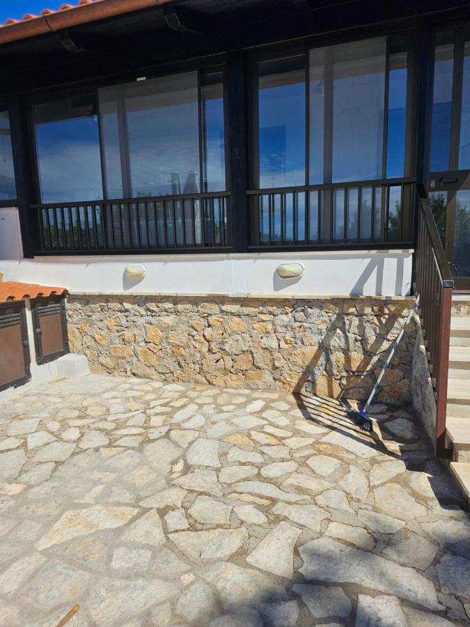 Lilium Chalet di lusso a San Vito con parcheggio e spiaggia privata - Chambres d’hôtes Il Pizzone
