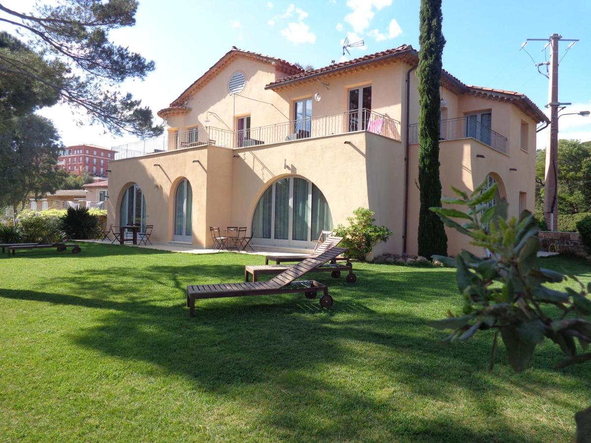 B&B Grimaud - Appartement Villa Angelina - Bed and Breakfast Grimaud