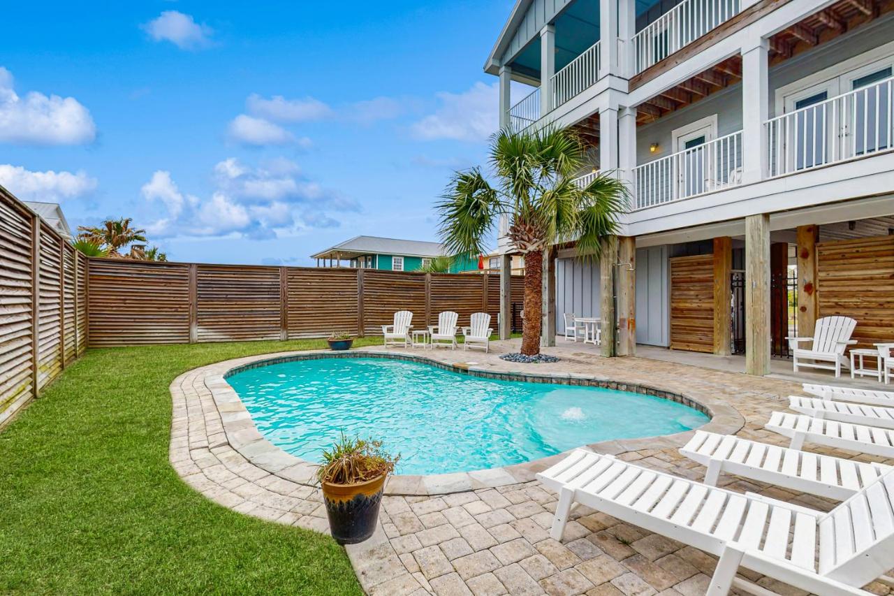 Four bedroom holiday home 