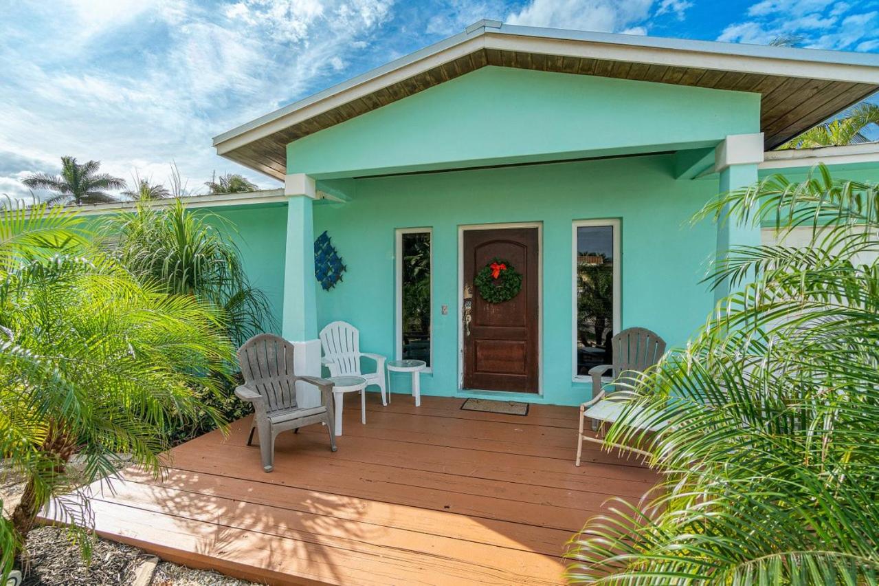 Captains Quarters Of Delray Beach - B&B