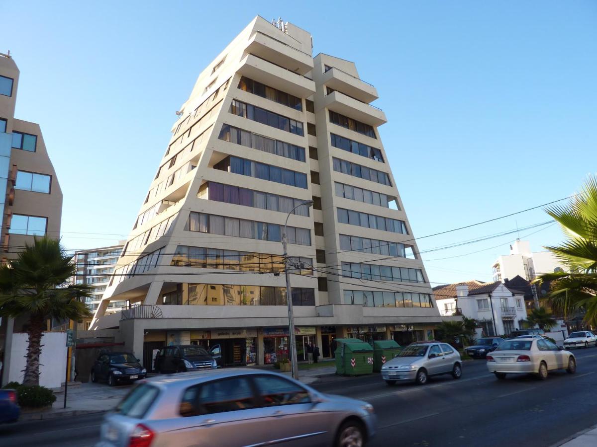 Apartment mit Balkon