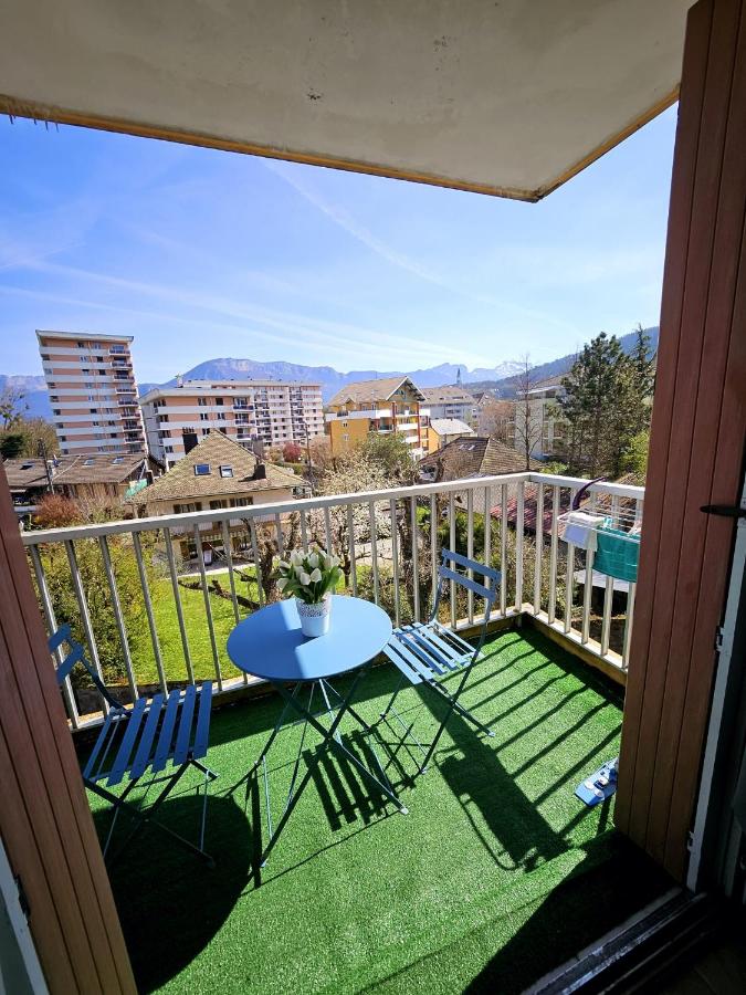 Paradise Apartment near downtown lake & Free Parking - local bike - B&B
