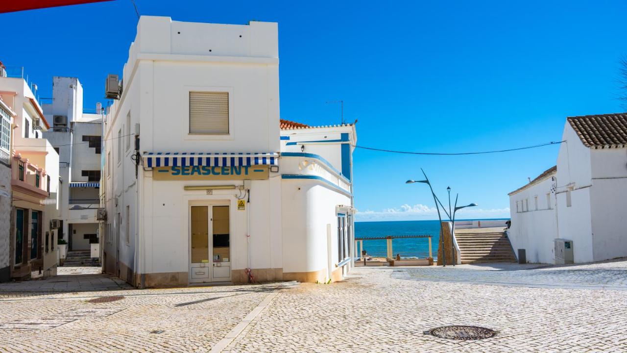 Seaside Tiny Treasure - B&B