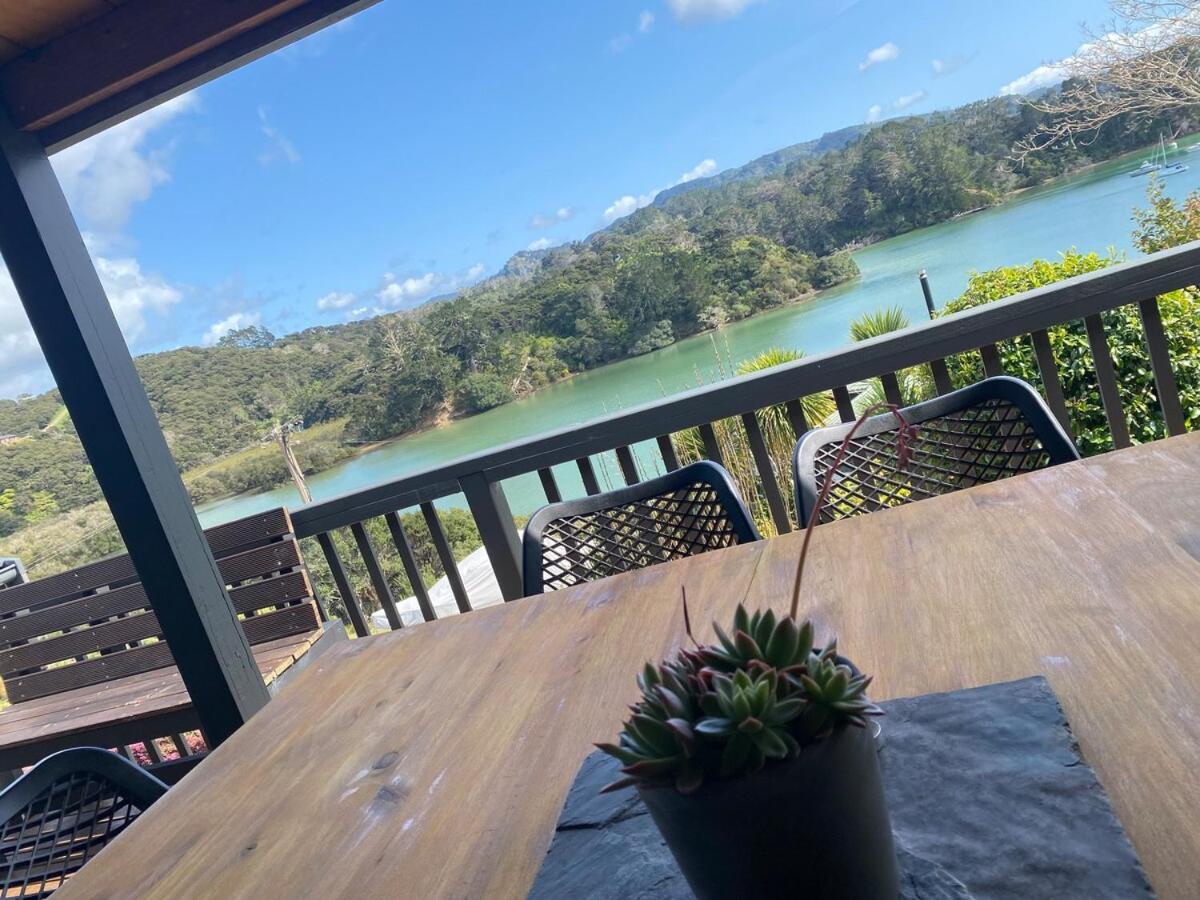 Cove Cabin - Bed and Breakfast Whangaroa