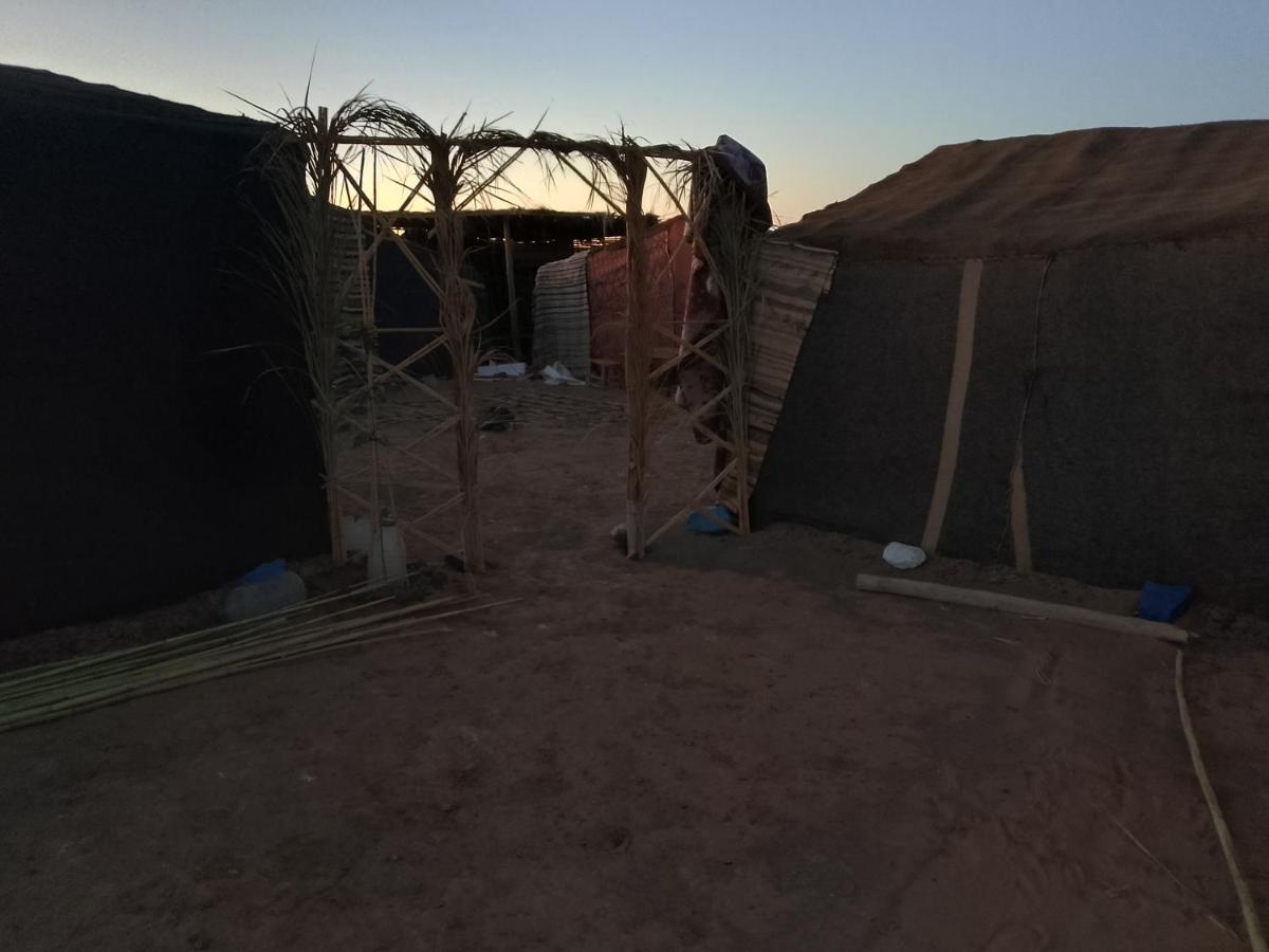 Travel Oasis Merzouga Camp - Chambres d’hôtes
