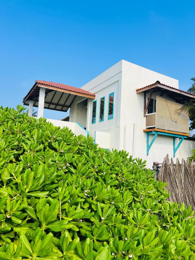 Chanco Beach Villa - B&B