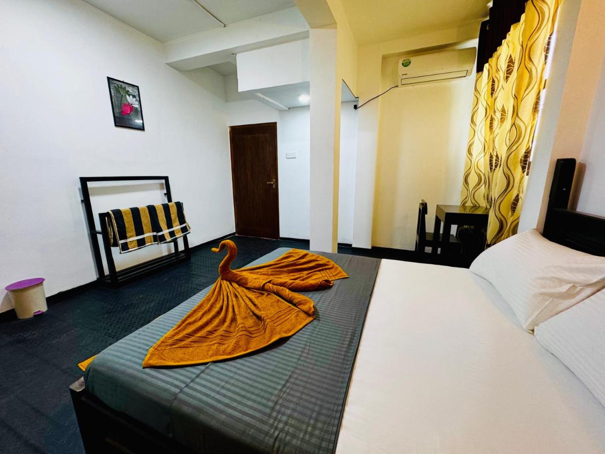 Triple Room with Garden View