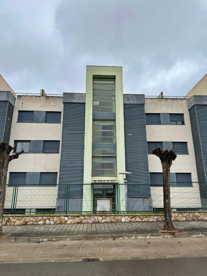 Apartamento acogedor en urbanización Panorámica Golf, Sant Jordi - B&B